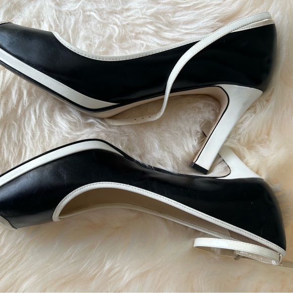 Vintage Enzo Angiolini Black with White Heels - Picture 6 of 12